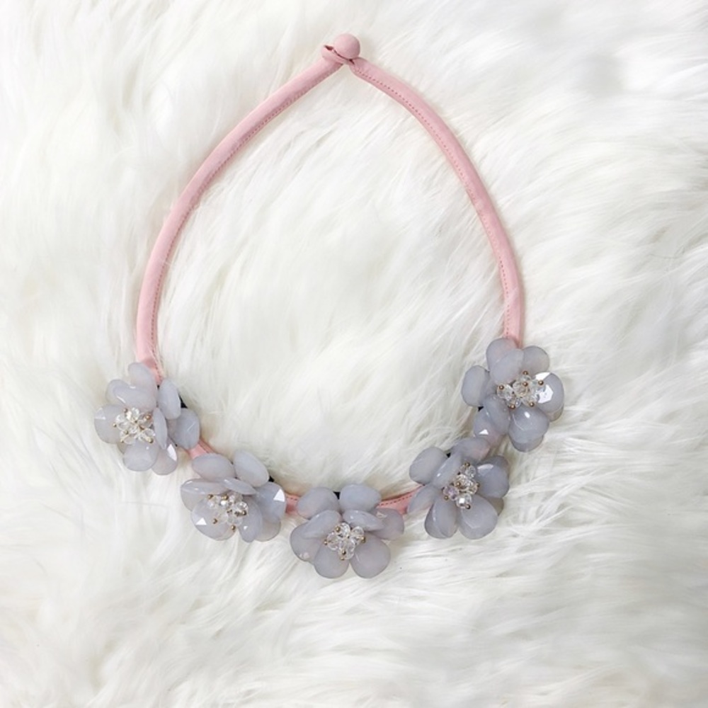 Necklace | handmade flower necklace